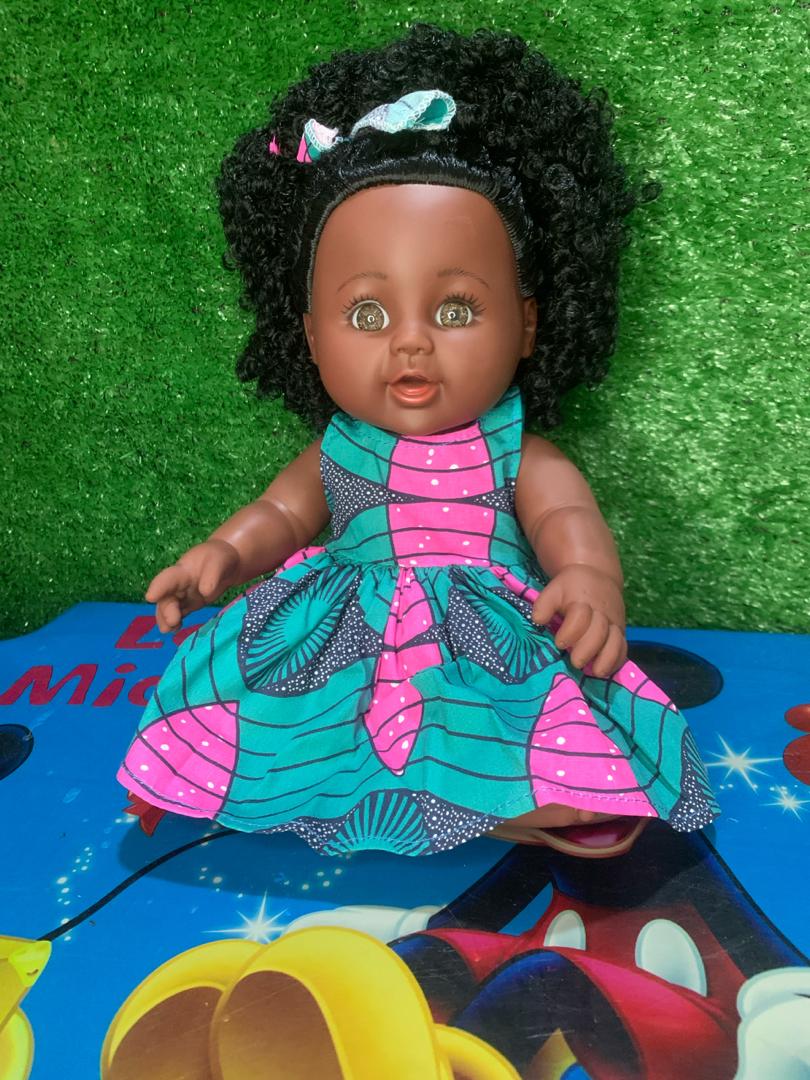 POUPEE AFRO STYLE