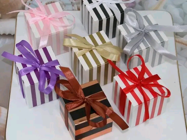 CONTENANTS DE DRAGÉES